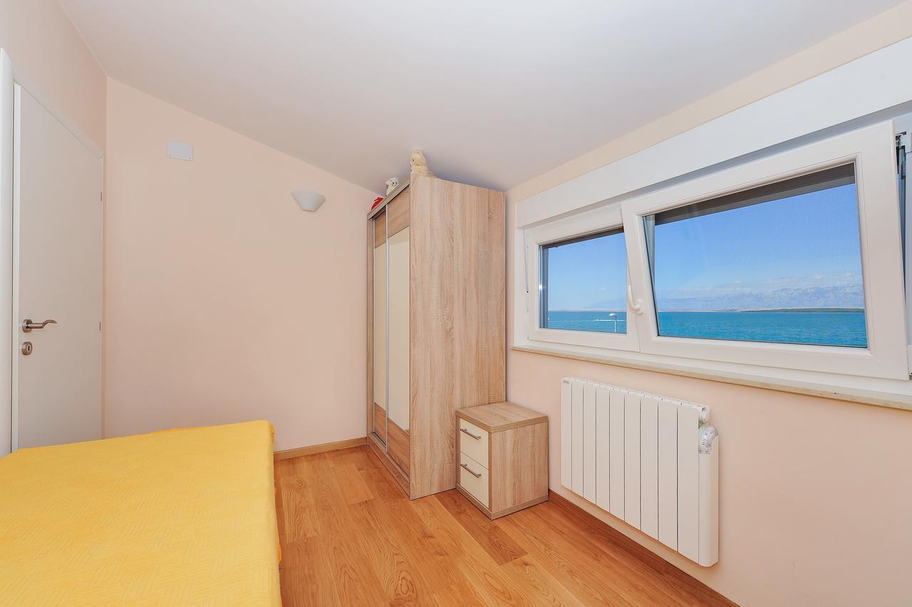 Apartments Dominique Нін Екстер'єр фото